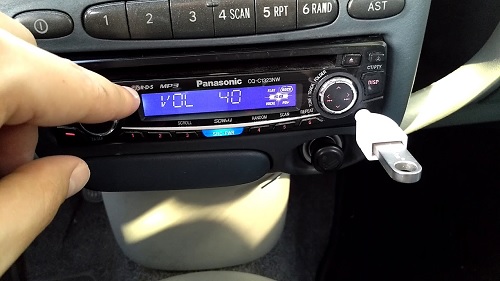 USB To AUX Cable In Car Audio